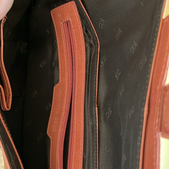 Kenneth Cole All Leather Clutch - Picture 3 of 8